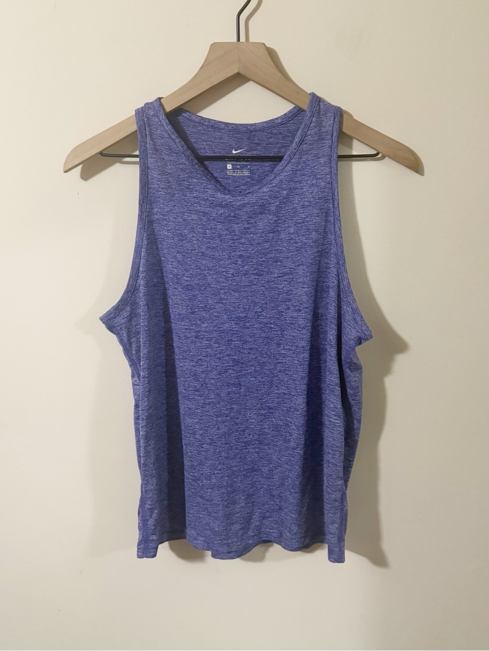Nike Dri Fit Purple Tank Top Size Medium Activewear Running Gym Workout